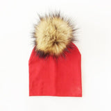 BEABY - Bonnet avec Pompon pour Bébé Accessoires Enfant Rouge - Pompon Foncé - Parents Sereins
